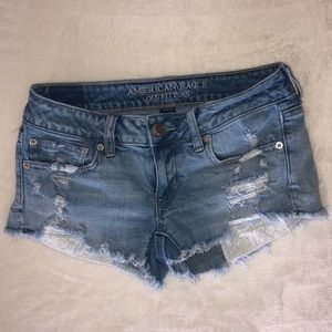 American Eagle jean shorts with pockets